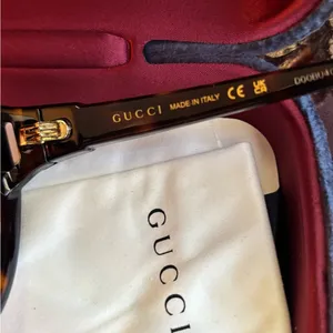 Authentic GUCCI 56 Cat eye Havana Acetate sunglasses thumbnail 11