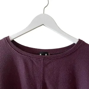 H by Bordeaux Burgundy Lightweight Cropped Stretchy Soft Womens Sweater SZ L thumbnail 2