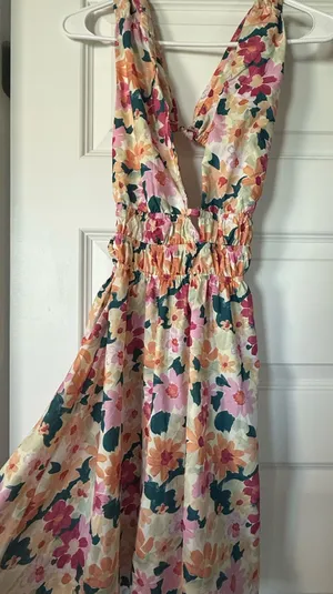 Floral dress Multiple thumbnail 1