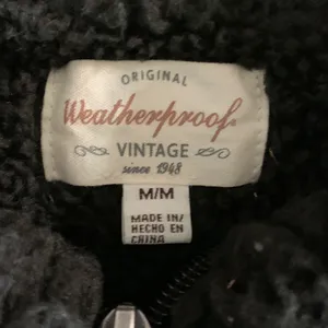 Weather Proof Vintage Sherpa vest with hood size medium thumbnail 3