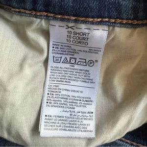 Old Navy Women’s Boot Cut Jeans Sz 10 Short thumbnail 5