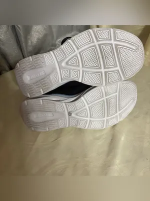 NWT- Skechers Women’s Black Knit Slip-On Sneakers with laces thumbnail 14