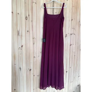 NWT Lulus Remarkable Arrival Plum Purple Sleeveless Maxi Dress Bridesmaid Size M thumbnail 5