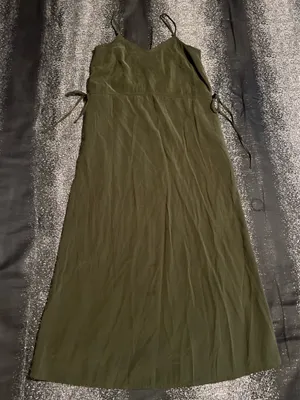 Universal Threads Womens XS Universal Thread olive green spaghetti straps tie side midi dress thumbnail 1