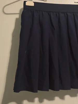 ALO Yoga Navy Pleated Skater Skort thumbnail 8