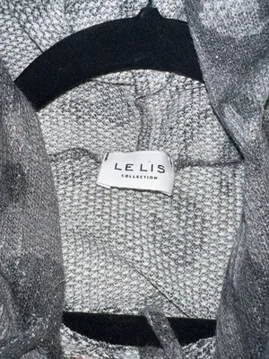 Le lis Pullover Hoodie thumbnail 4