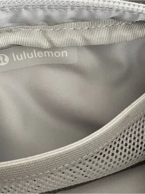Lululemon Everywhere Belt Bag Mini Ripstop in Vapor/Traverse Grey thumbnail 7