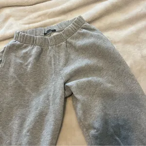 Brandy melville sweats thumbnail 4