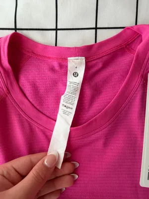 Sonic Pink Lululemon Long Sleeve Swiftly Tech, Size 4, Race Length 2.0” thumbnail 4