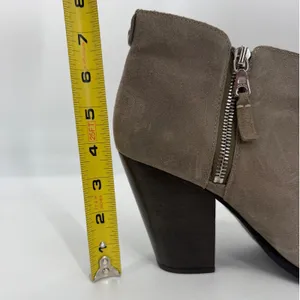 Rag & Bone Suede Block Heel Ankle Boots Taupe Side Zip Size EU 40 US 9‎ thumbnail 7