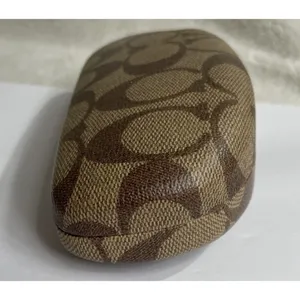 Coach signature C print hard clamshell sunglasses case in brown thumbnail 5