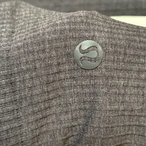 Lululemon Ebb To Street long-sleeve crop. SZ 6 Preloved. thumbnail 5