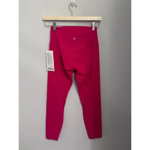 Lululemon Aligh HR leggings size 6 25” Passionate Pink New with tags thumbnail 2