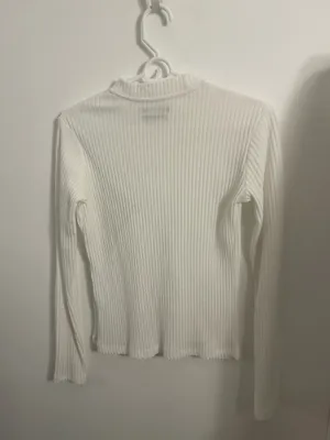 Pull & Bear White Mockneck Long Sleeve Top thumbnail 3