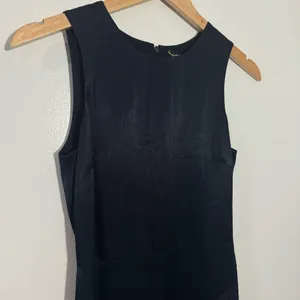 NWT Club Monaco Dallyce Dress Navy Size 00 Minimalist‎ Flowy Effortless Elegant thumbnail 3