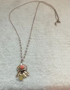 Long Necklace’s Gold thumbnail 1