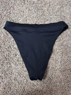 Hollister Bikini Bottoms thumbnail 2