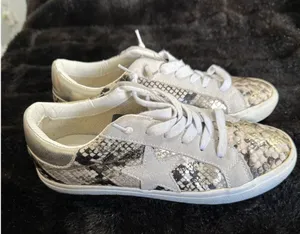 Steve Madden Womens Sneakers Sz 8 Stars Snake Print Suede Leather thumbnail 1