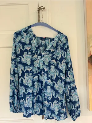 EUC Lilly Pulitzer Martinique Blouse "Joy Ride" Deep Indigo Elephants Small thumbnail 2