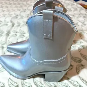 Beach by Matisse Metallic Silver Oakley Western Rain Boot Water Resistant 9 NIB thumbnail 7