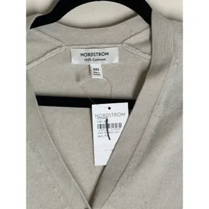 Nordstrom Cashmere V-Neck Cardigan Sweater Beige Cream XXS NWT $199 thumbnail 4