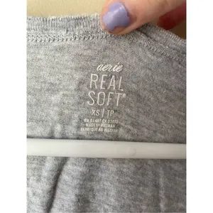aerie tee  thumbnail 2