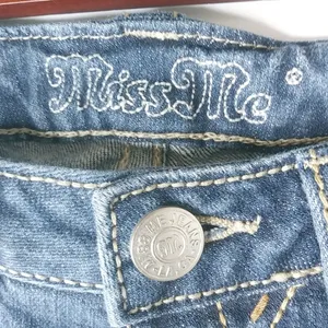 Miss Me 27x33 Boot JP42g2K-2 Cowhide Pocket Jeans thumbnail 9