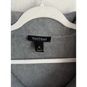 White House Black Market Women Size M Gray Cowl Neck Kangaroo Pocket Poncho Boho thumbnail 3