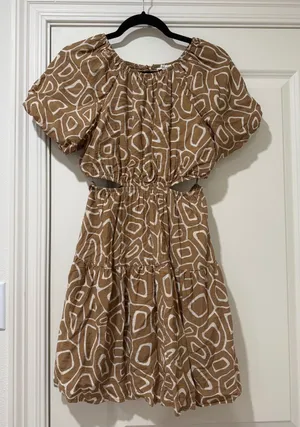 Blu Pepper Tan & White Cutout Tiered Mini Dress thumbnail 1