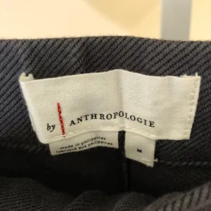 Anthropologie NWT Women's Gray Cropped Pull On Utility Pants Size M thumbnail 4