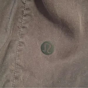 Lululemon Move Lightly Pant *25" in Blue Tied thumbnail 4