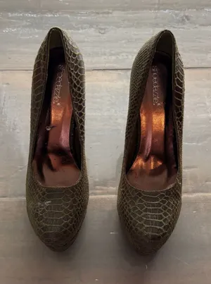 Shoedazzle Green Marisol Snakeskin Heels Sz 9 thumbnail 1