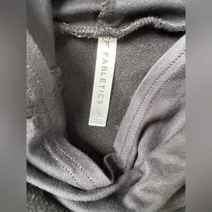Fabletics women black large long sleeve hoodie with neck liner thumbnail 2