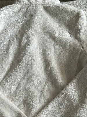 The North Face Women’s Osito Jacket In White Dune thumbnail 8