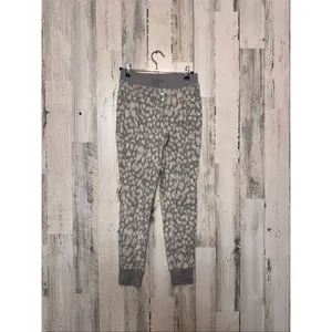 Stars Above Gray Leopard Waffle Knit Pajama Set Women’s XS thumbnail 13