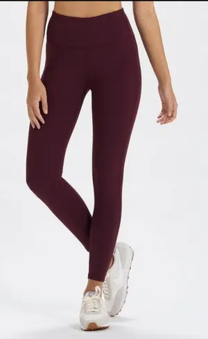 Vuori Pace High Rise Leggings Size Medium Burgundy Yoga Running Athletic thumbnail 1