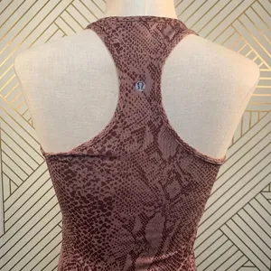 Lululemon Cool Racerback Tank Top Desert Snake‎ Berry Multi Pink Red Size 4 thumbnail 8