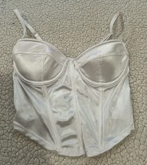 White corset top Size M thumbnail 1