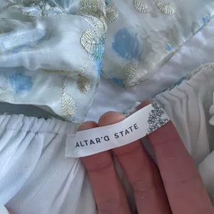 Altard State Floral Womens Blouse - Xxs 🩵🤍🌼 thumbnail 6