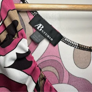 AB Studio Y2K Geometric Babydoll Top. Small. Pink and neutrals. thumbnail 3