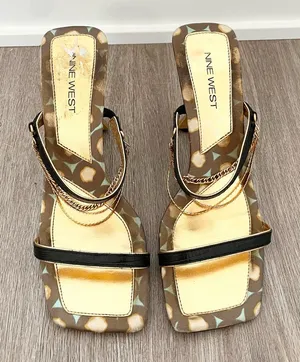 Vintage Nine West Strappy Gold Chain and Black Square Toe Heels thumbnail 1