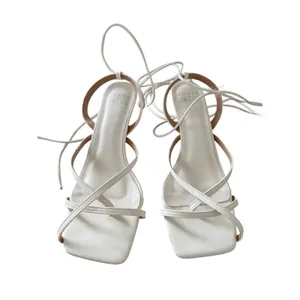 Chase + Chloe Wraparound Sandals‎ Size 8 OffWhite Square Open Toe thumbnail 2