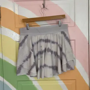 Lululemon Court Rival High Rise Skort Purple Tie Dye Skirt w Shorts Sz 12 🧡🎀 thumbnail 4