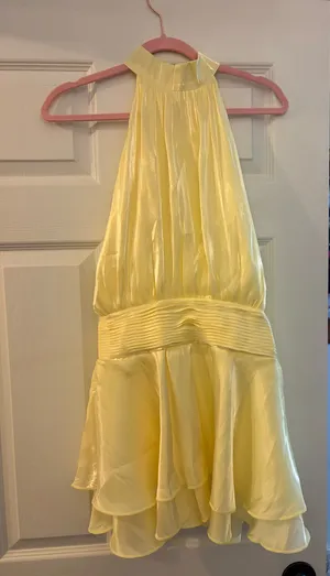 Light yellow halter top dress thumbnail 2