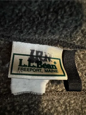 VTG 80s LL Bean full-zip embroidered Moose Bear Tree fleece Polartec jacket. thumbnail 10