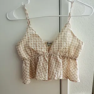 Peach Checkered Babydoll Crop Top Size M thumbnail 1