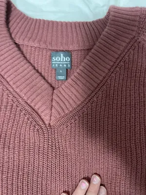 pink knit sweater Size L thumbnail 2