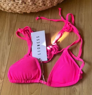 Lioness JAYDE Pink Bikini Top thumbnail 1