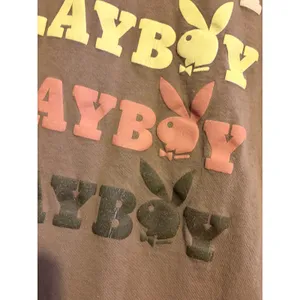 Playboy T Shirt‎ Brown Graphic Print Short Sleeve Crew Neck Womens M thumbnail 5