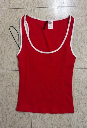 H&M Top Crop thumbnail 1